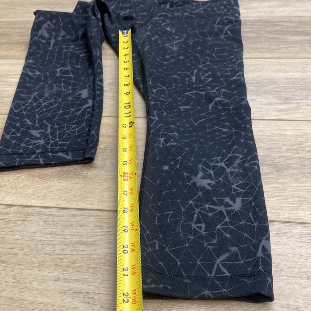 Lululemon | Wunder Under II | Cropped Leggings - Picture 13 of 14